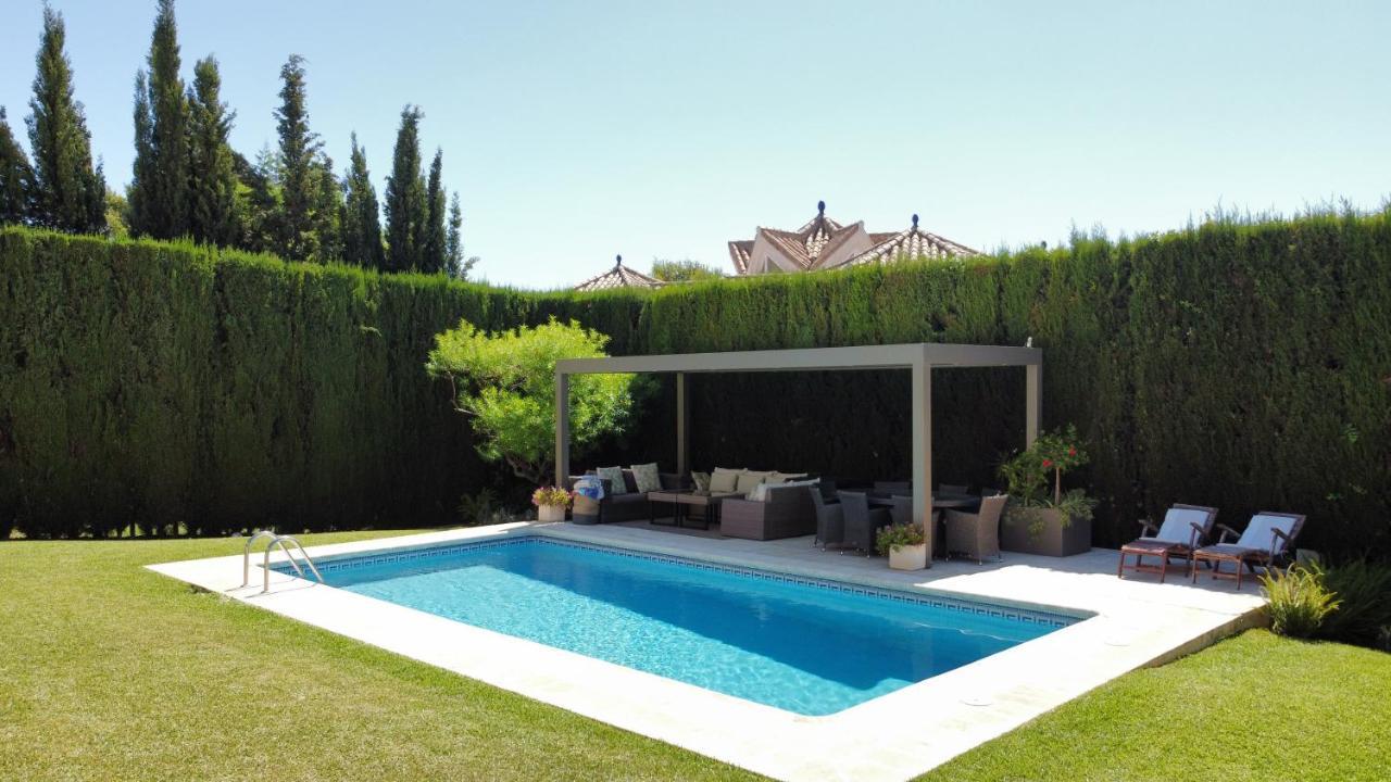 Villa Los Lirios Puerto Banus - Eaw Homes Marbella Exterior photo