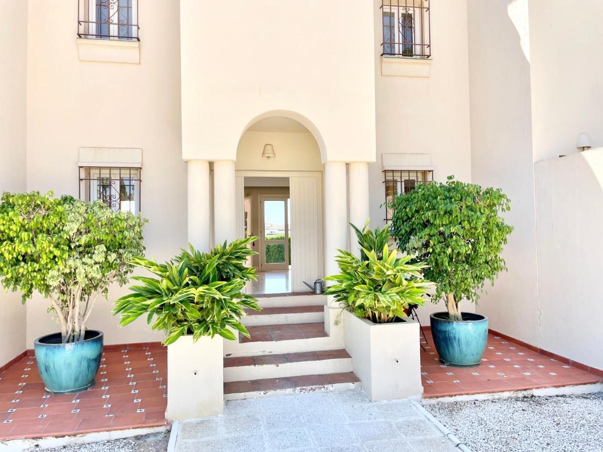 Villa Los Lirios Puerto Banus - Eaw Homes Marbella Exterior photo