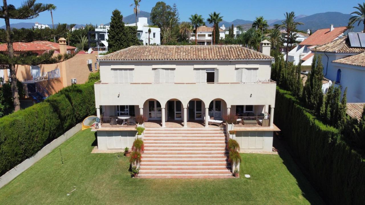 Villa Los Lirios Puerto Banus - Eaw Homes Marbella Exterior photo